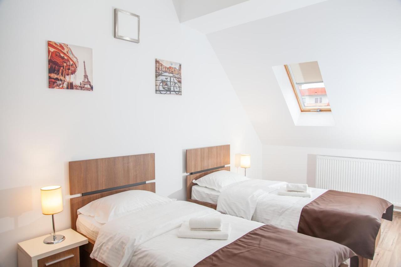 Hotel Hb Brilliant Brašov Exteriér fotografie